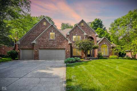 7648 W Williamswood Drive, New Palestine, IN 46163