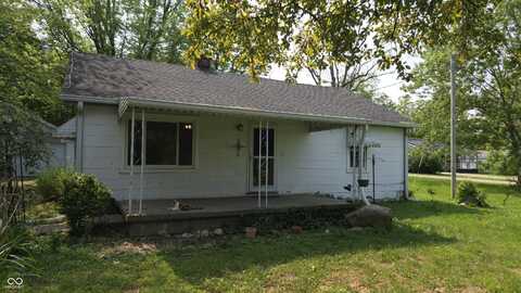 6484 S State Road 39, Clayton, IN 46118