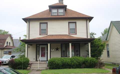 210 E 7th Street, Rushville, IN 46173