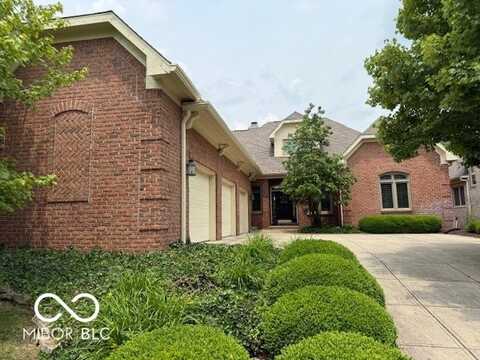 458 Burlington Lane, Carmel, IN 46032