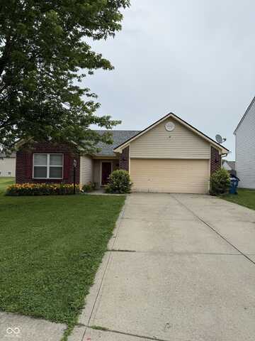 8113 Maple Stream Lane, Indianapolis, IN 46217