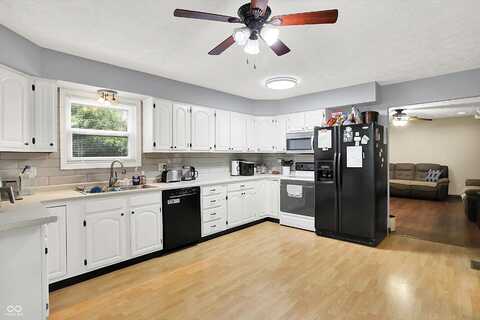 2747 E Midland Road, Indianapolis, IN 46227