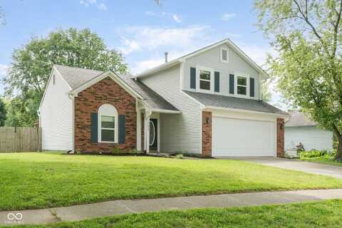7541 Southern Lakes Drive, Indianapolis, IN 46237