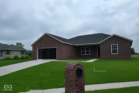 1512 Hunters Drive, Greensburg, IN 47240