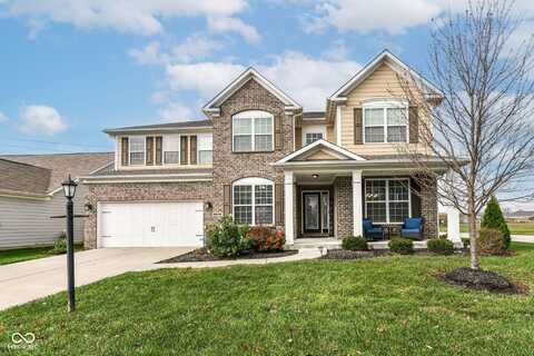 6252 Sugar Maple Drive, Zionsville, IN 46077
