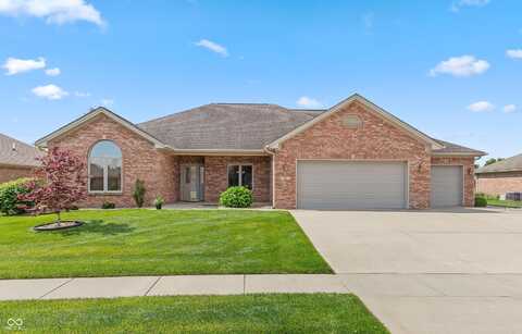 5229 Imperial Drive, Columbus, IN 47203