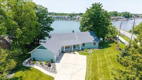 101 Edgewater Drive, Noblesville, IN 46062