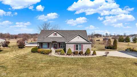 10194 E 900 N, Markleville, IN 46056