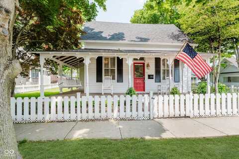 60 E Poplar Street, Zionsville, IN 46077