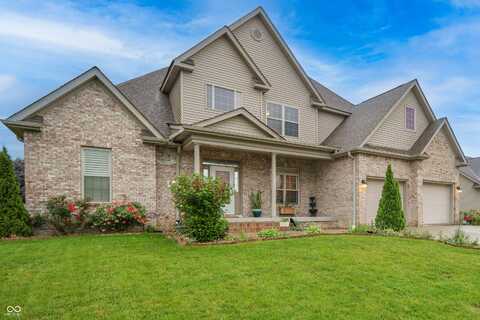 3247 Moonlight Court, Columbus, IN 47203