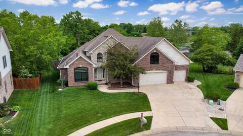 8338 Hunters Meadow Way, Indianapolis, IN 46259