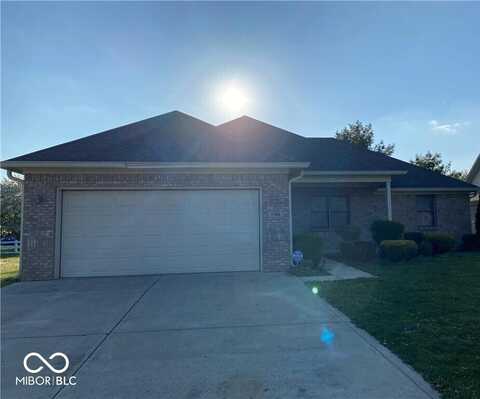 1128 Brookside Court, Avon, IN 46123