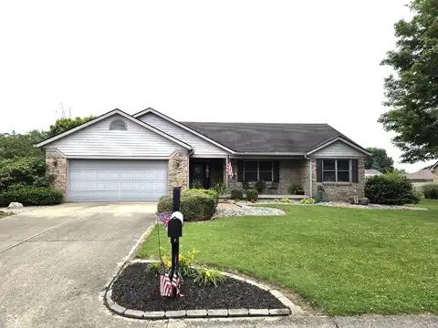 1027 Springway Drive, Shelbyville, IN 46176