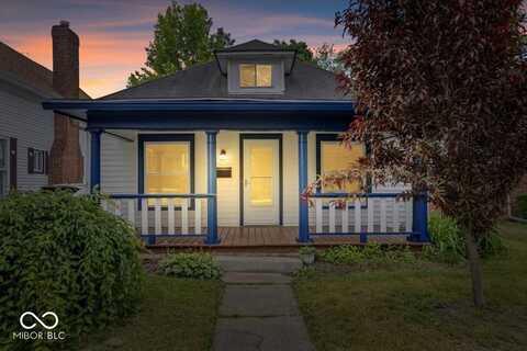 57 E South Street, Mooresville, IN 46158