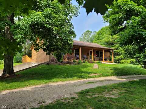 5730 S 50 W, Trafalgar, IN 46181