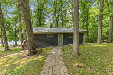 8434 S Christian Drive, Nineveh, IN 46164