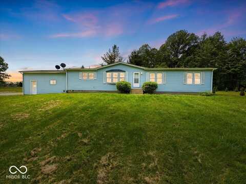 1447 NE Kutenai Trail, Greensburg, IN 47240
