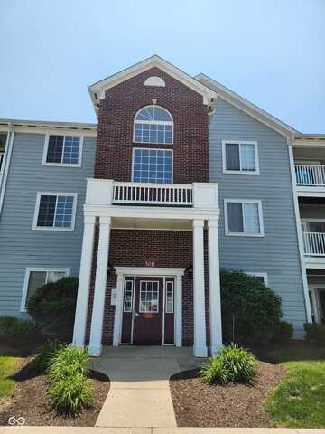 5011 Amber Creek Place, Indianapolis, IN 46237