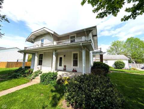 4335 River Road, Columbus, IN 47203