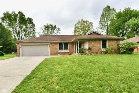 135 Hickory Court, Greenwood, IN 46142