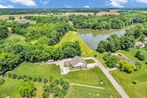 9231 E Poynter Drive, Morgantown, IN 46160