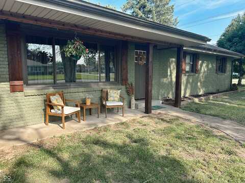 410 Hawthorn Court, Seymour, IN 47274