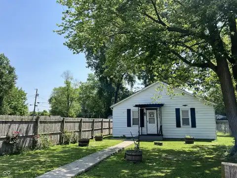 1206 Lincoln Street, Shelbyville, IN 46176