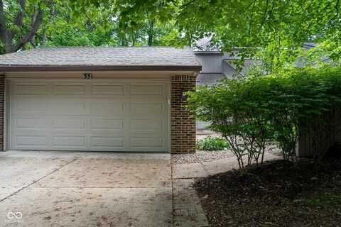 35 Osage Court, Columbus, IN 47201