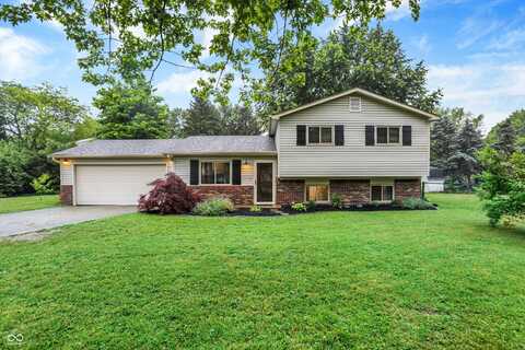 7504 Troon Court, Indianapolis, IN 46237