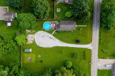 2211 S Andrews Road, Yorktown, IN 47396