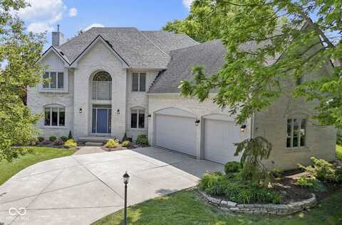 4763 Woods Edge Drive, Zionsville, IN 46077