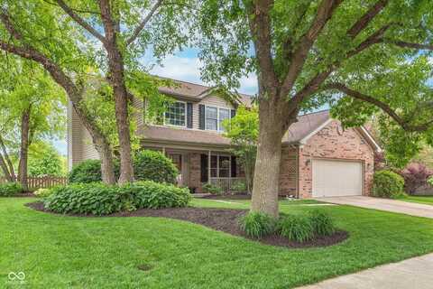 10673 Misty Hollow Lane, Fishers, IN 46038