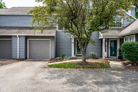 2823 Somerset Bay, Indianapolis, IN 46240