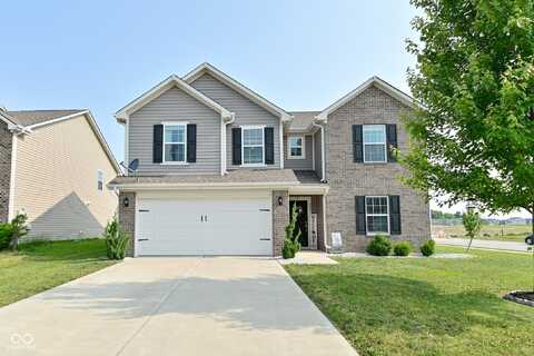 680 Albermarle Drive, Pittsboro, IN 46167
