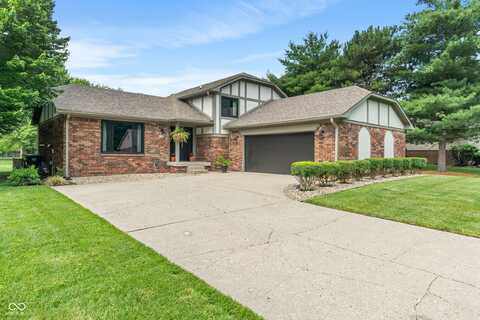 4155 Rolling Trails Road, Greenwood, IN 46142