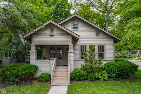595 W Poplar Street, Zionsville, IN 46077