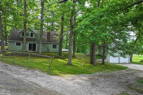 7199 Switzer, Linden, MI 48451