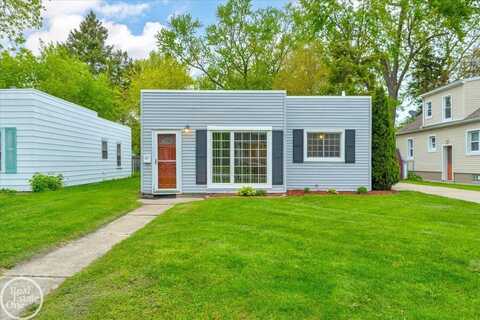 1011 Garfield, Port Huron, MI 48060