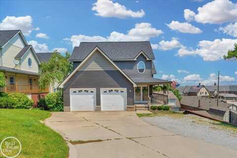 538 N 2ND, Saint Clair, MI 48079