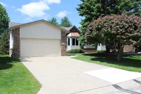 46777 Scotch Pine, Macomb, MI 48042