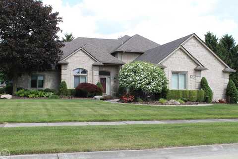 54640 Burlington, Shelby, MI 48315