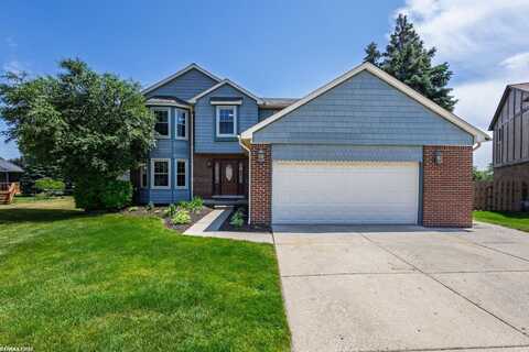 42106 Blairmoor, Sterling Heights, MI 48313