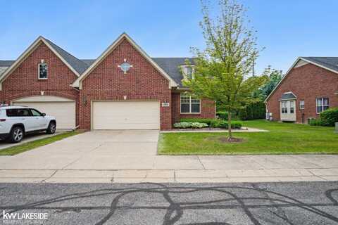 19354 Acorn, Clinton Township, MI 48038