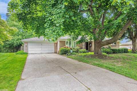 38220 N Julian, Clinton Township, MI 48036