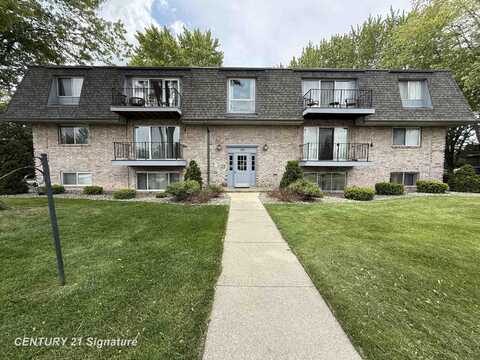 105 Provincial, Saginaw, MI 48638