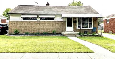 25584 Collingwood St, Roseville, MI 48066