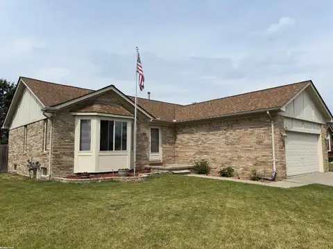 51767 Huntley, New Baltimore, MI 48047