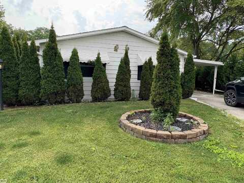 432 Flamingo, Rochester Hills, MI 48309