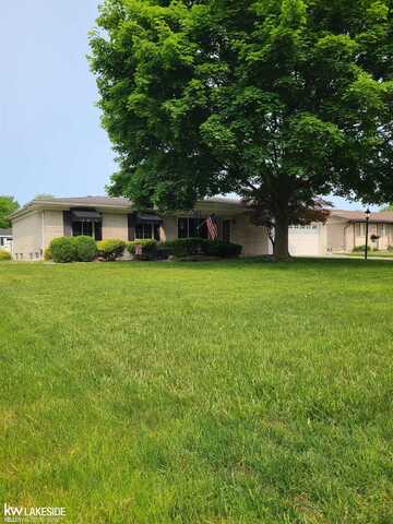 39375 Aynesley, Clinton Township, MI 48038