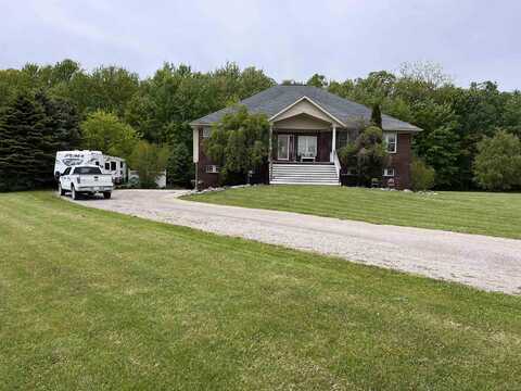 815 Cove, Wales, MI 48027